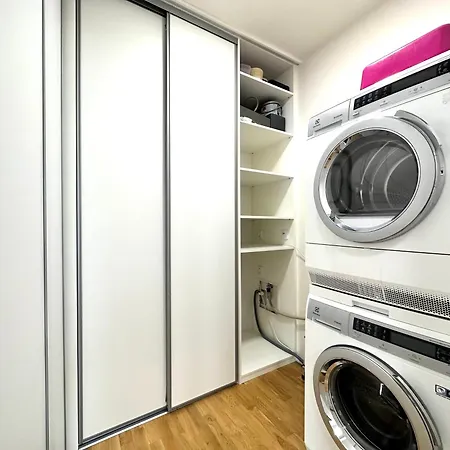 Utulny Apartman Campus 아파트